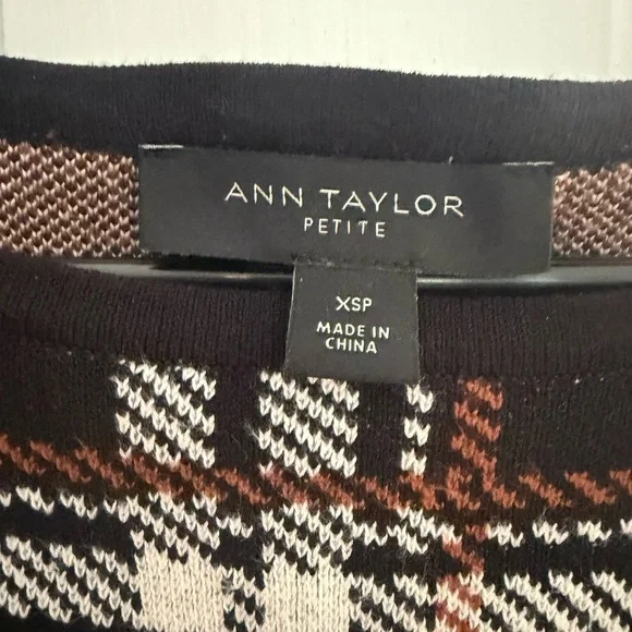 Ann Taylor Black and White Checkered Long Sleeve Dress - Picture 2 of 4